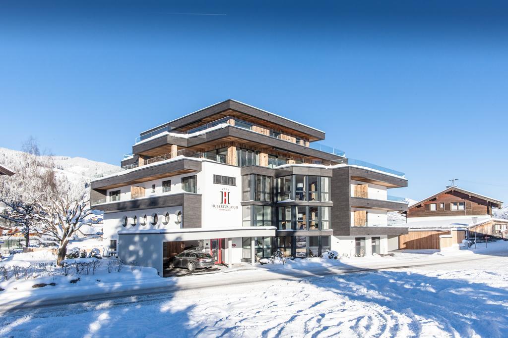 Hubertus Logis Apartments Brixen im Thale Exterior photo