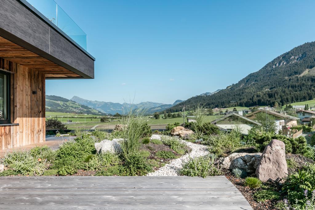 Hubertus Logis Apartments Brixen im Thale Exterior photo